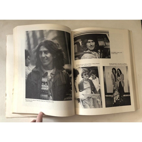Vintage 1980 Beatles A to Z First Edition Music Encyclopedia Photos Albums Tours - Picture 8 of 11